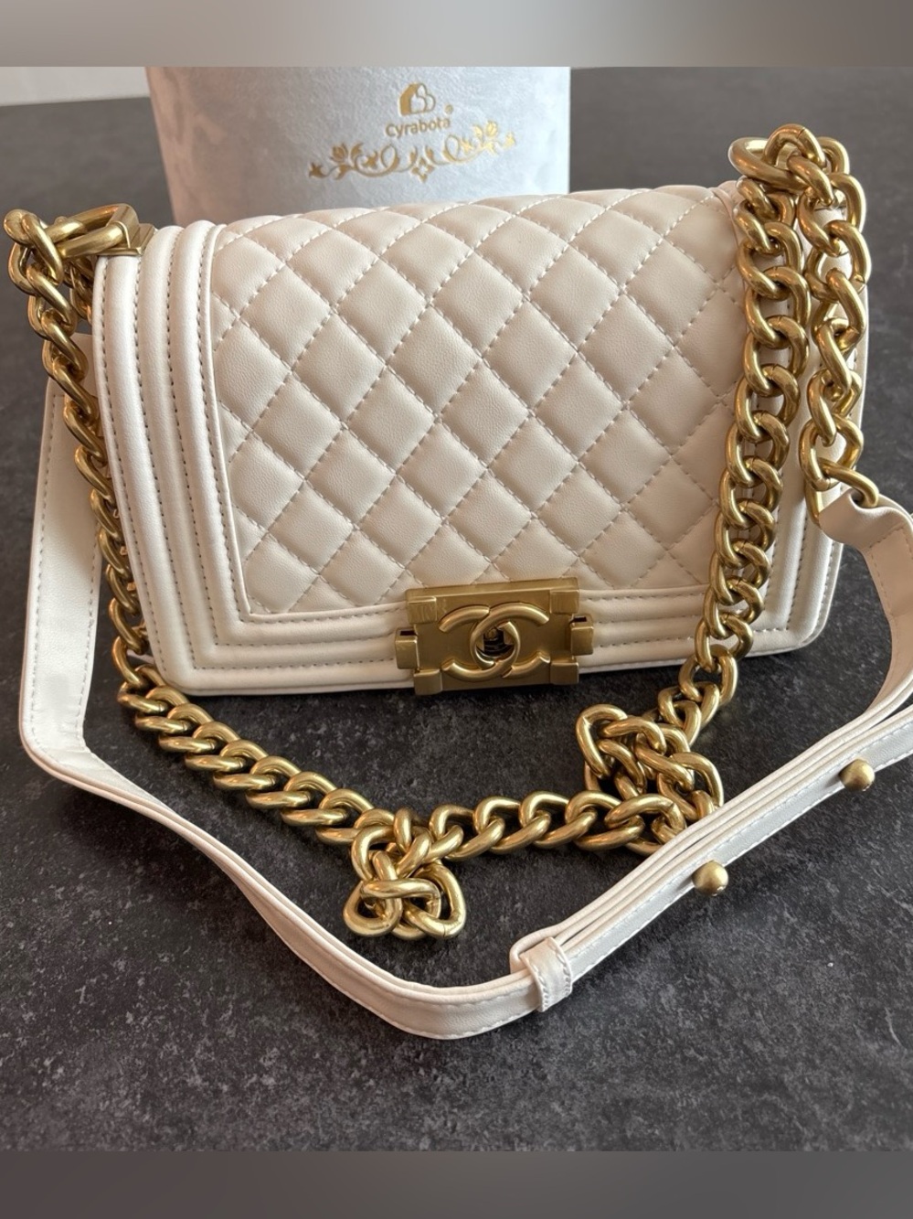 NWOT  Beige Shoulder Bag/Crossbody gold leather chain is adjustable 8”Lx5”H